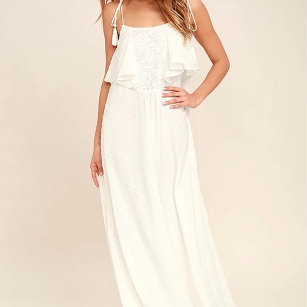 Lulu's Swiss Dot Lace Ruffle Tassel Maxi Dress White Size S‎